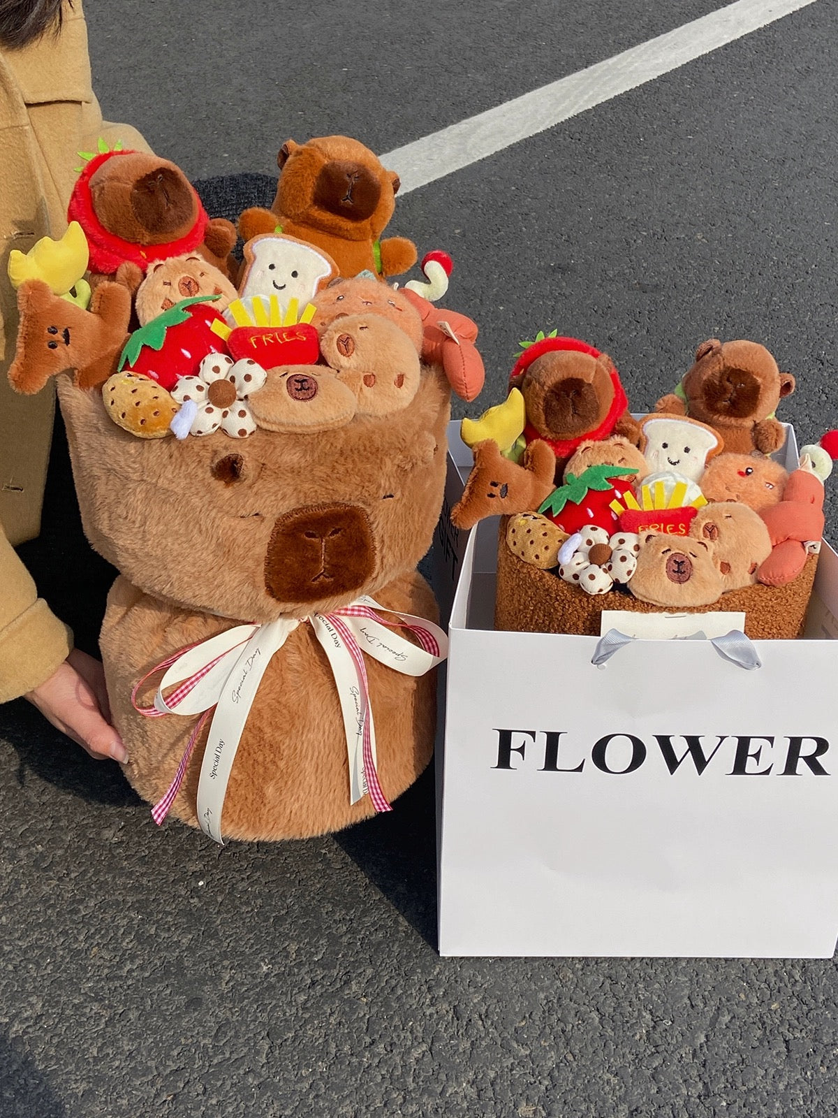 Capybara doll bouquet💐