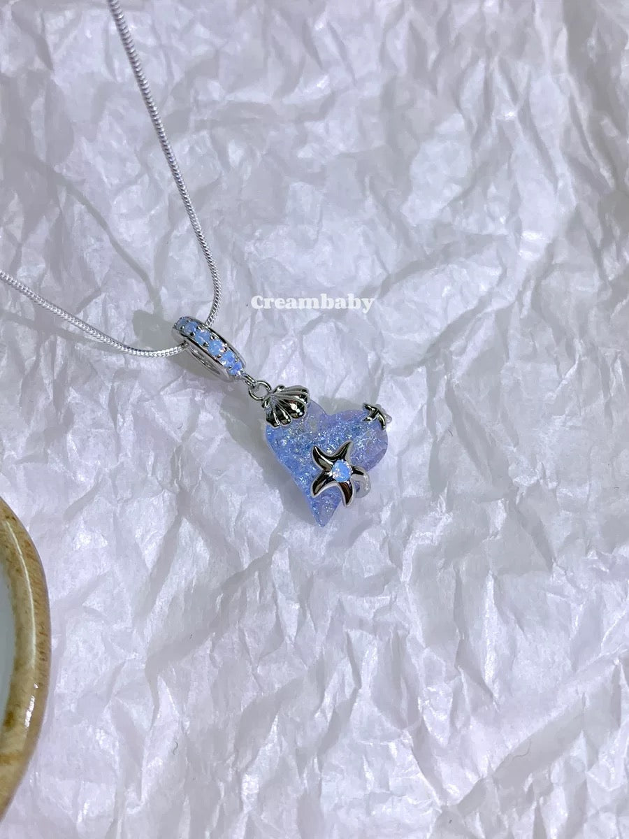 Ocean heart pendant necklace🌊🪸