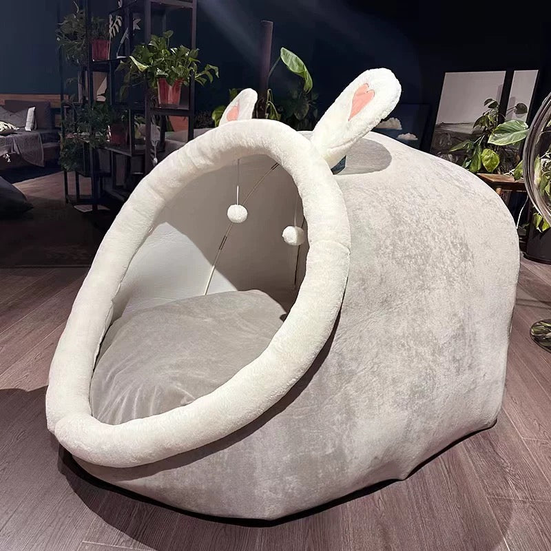 Giant cat bed lol😻🩷