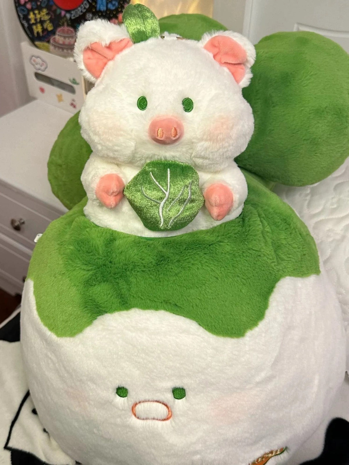 Stuffed vegetable doll with pork🐷