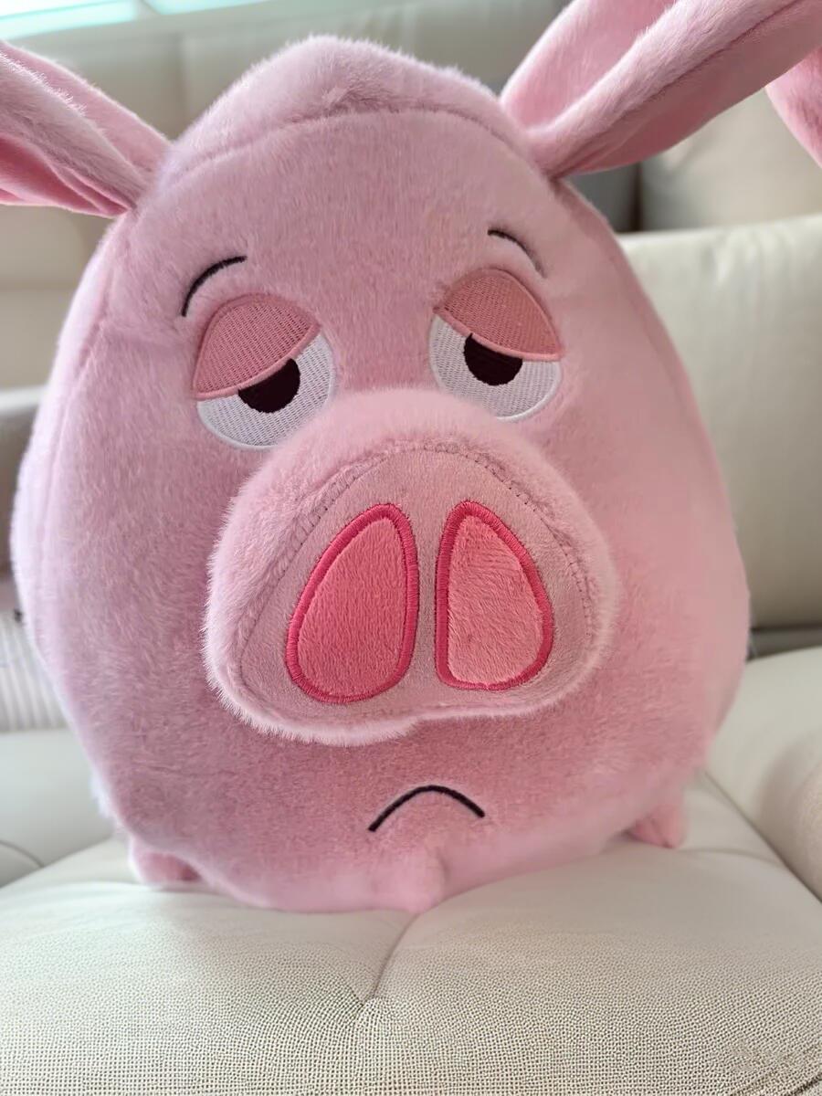 Flying pig from the animation Nezha 2π·