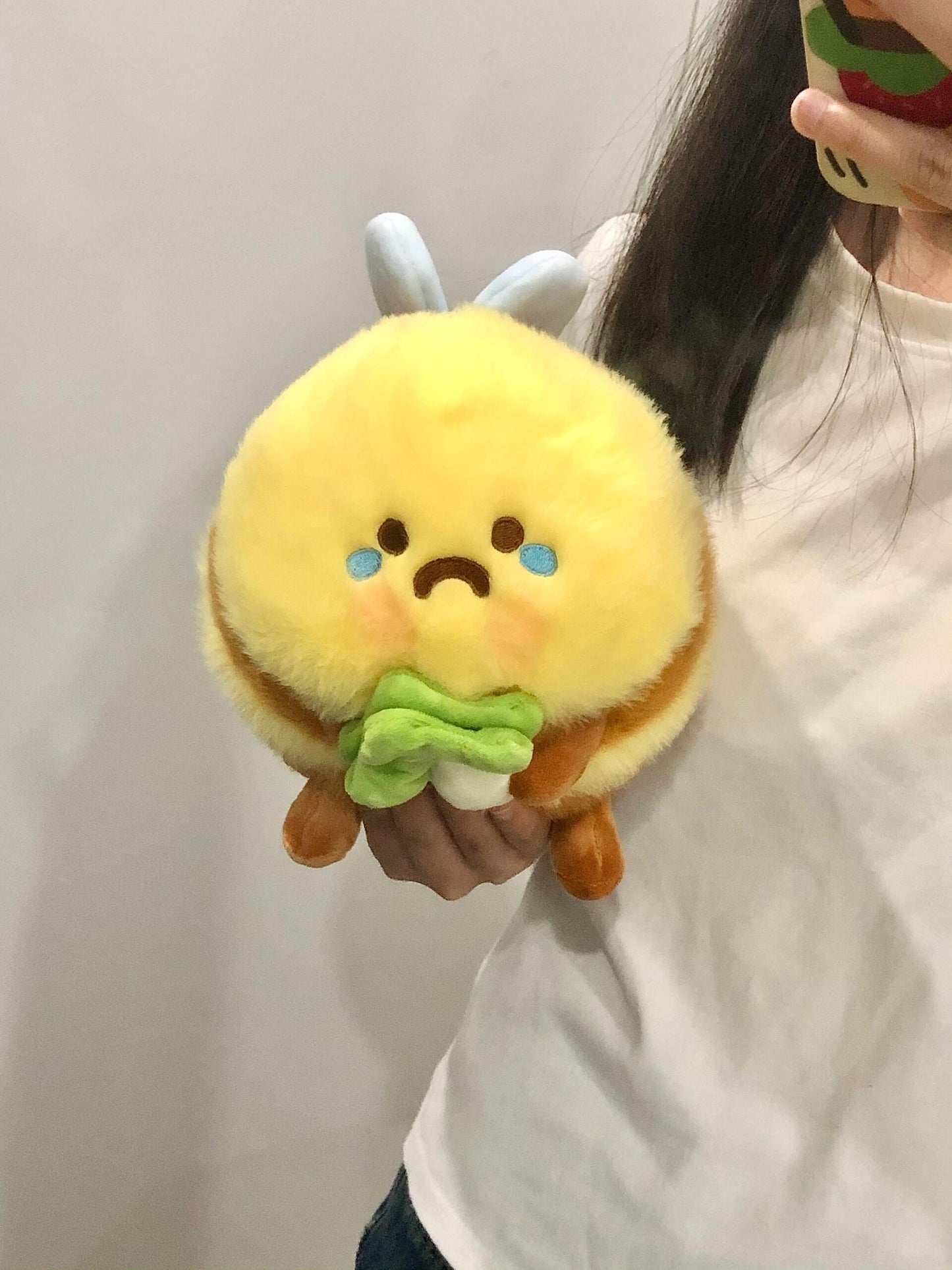 Bumble bee crying ππ