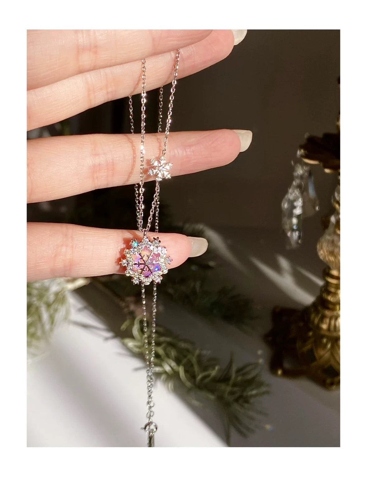 Aurora Winter Snowflake Necklace ❄️🤍