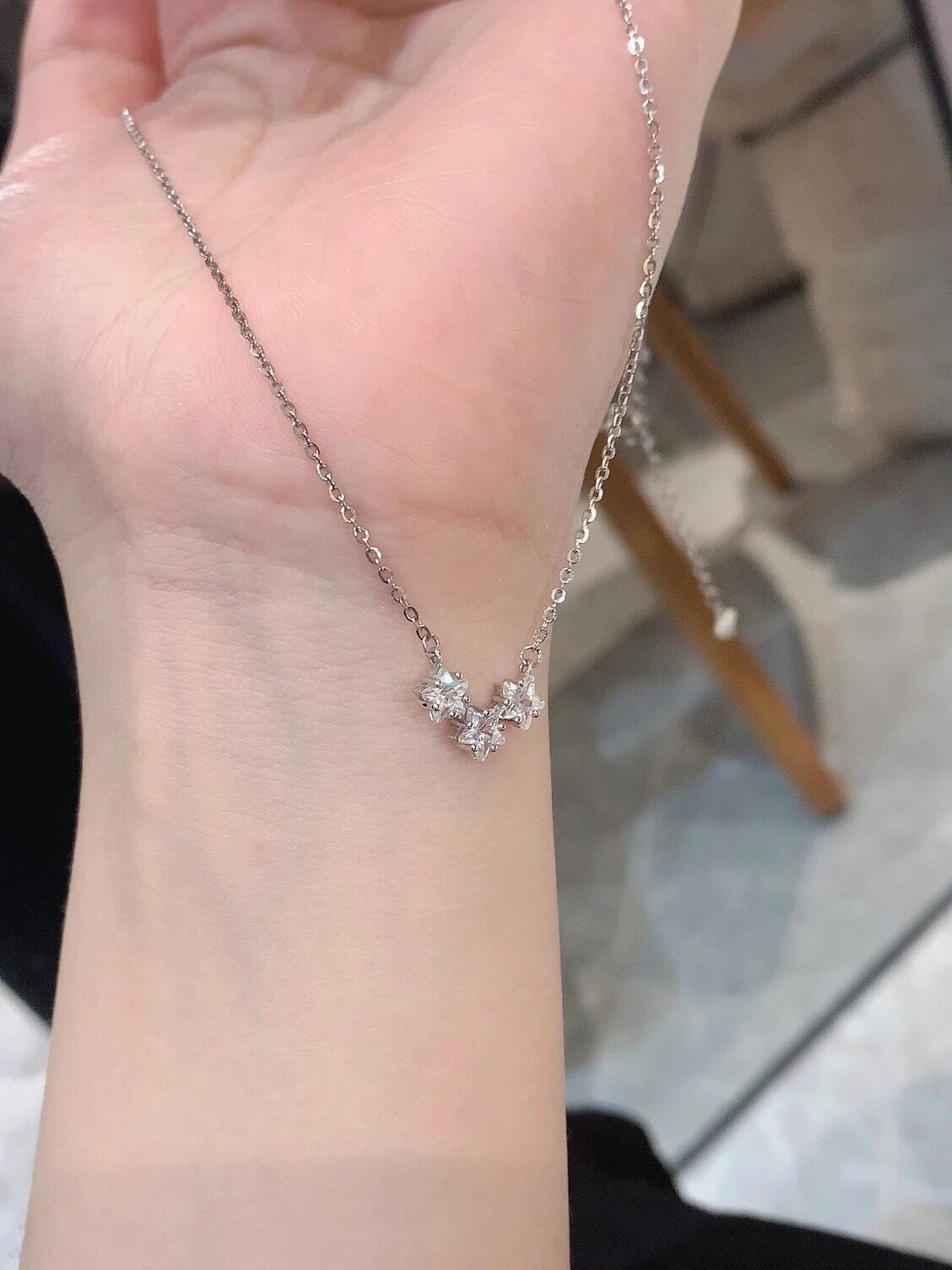 Starry Cluster Necklace 🌟⭐️✨