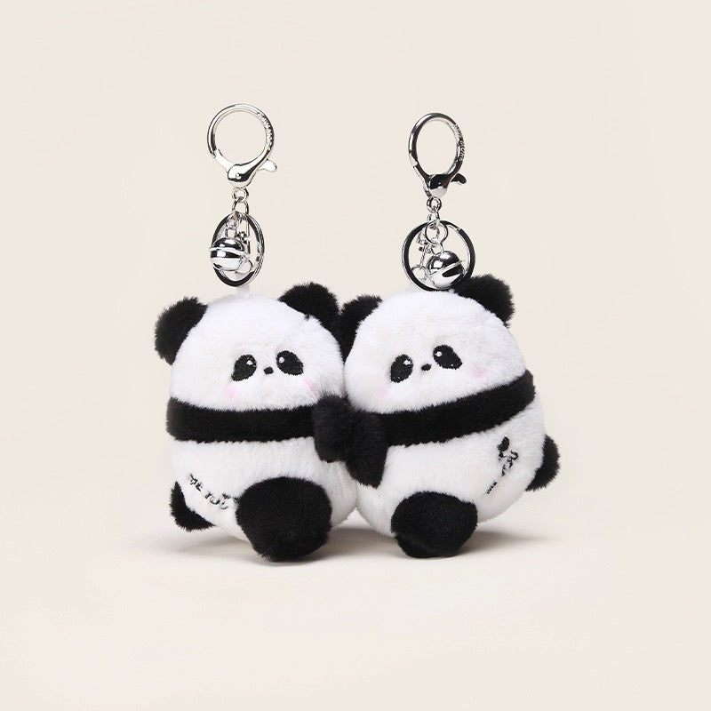 Panda keychain magnets stick together 🐼