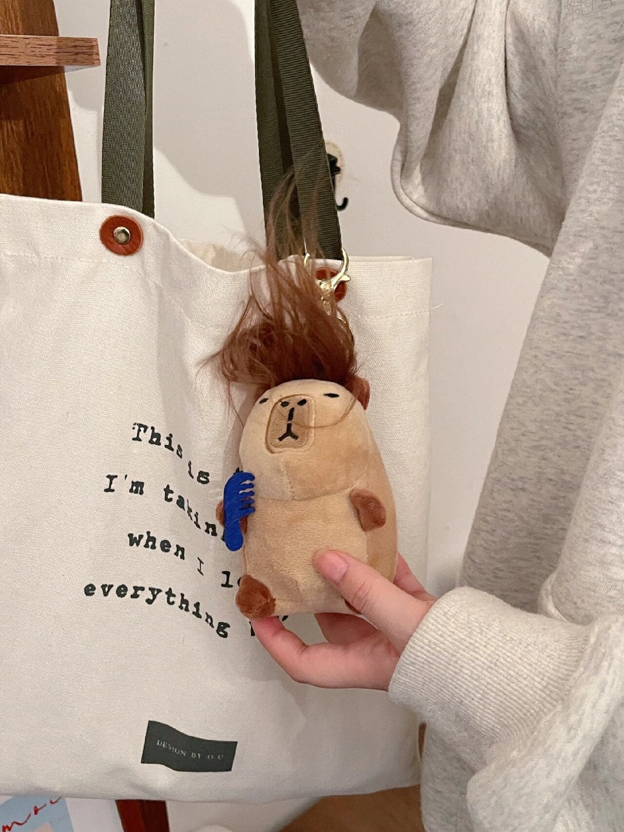 Capybara keychain🦦