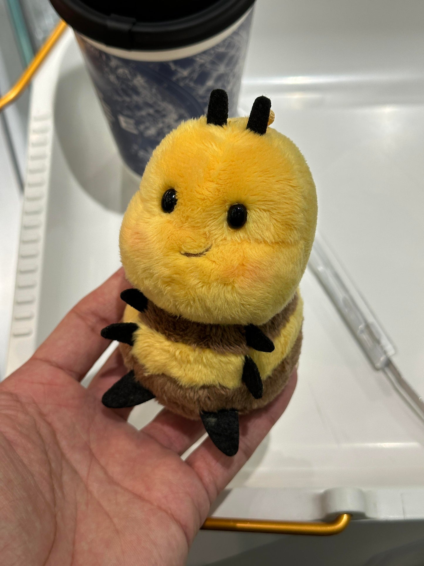 Bee keychain🐝