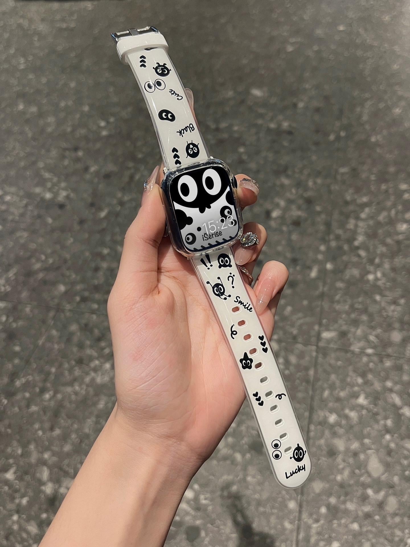 Apple watch strap🖤🤍