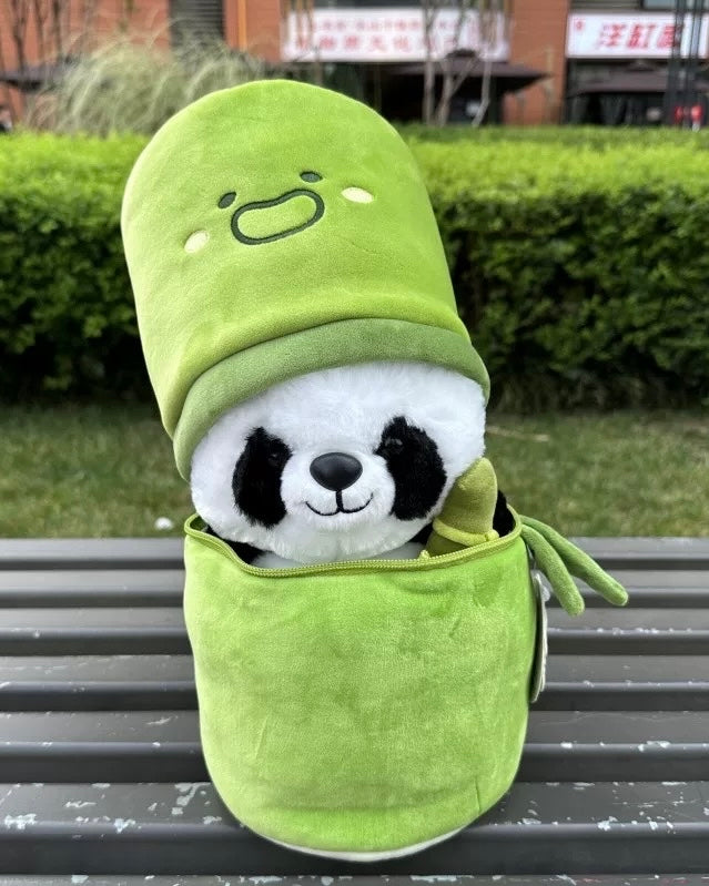 Panda in the bamboo tree๐๐ผ