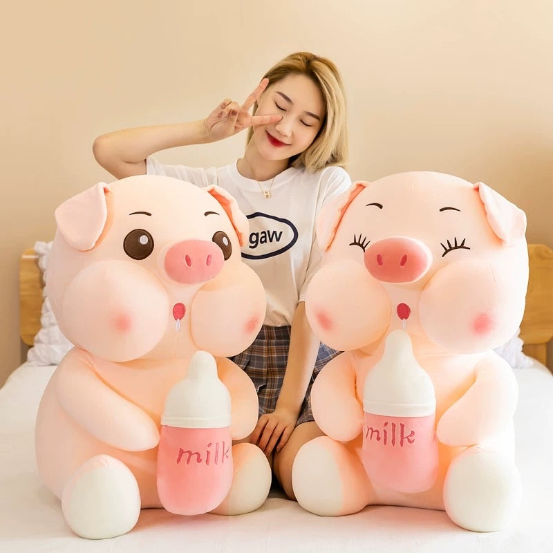 Pig holding a milk bottle🐽🐷