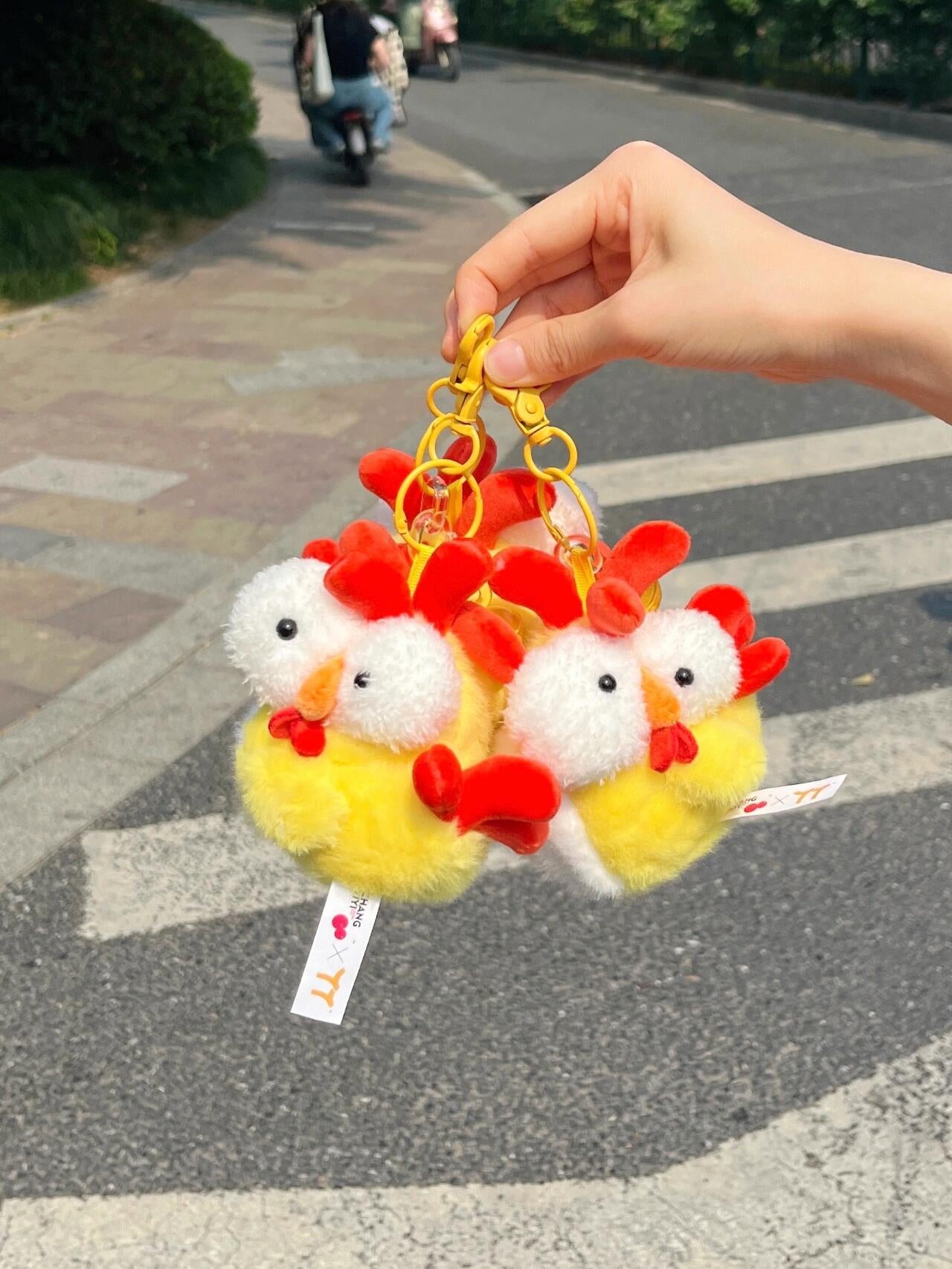 Cute chicken keychain🐥