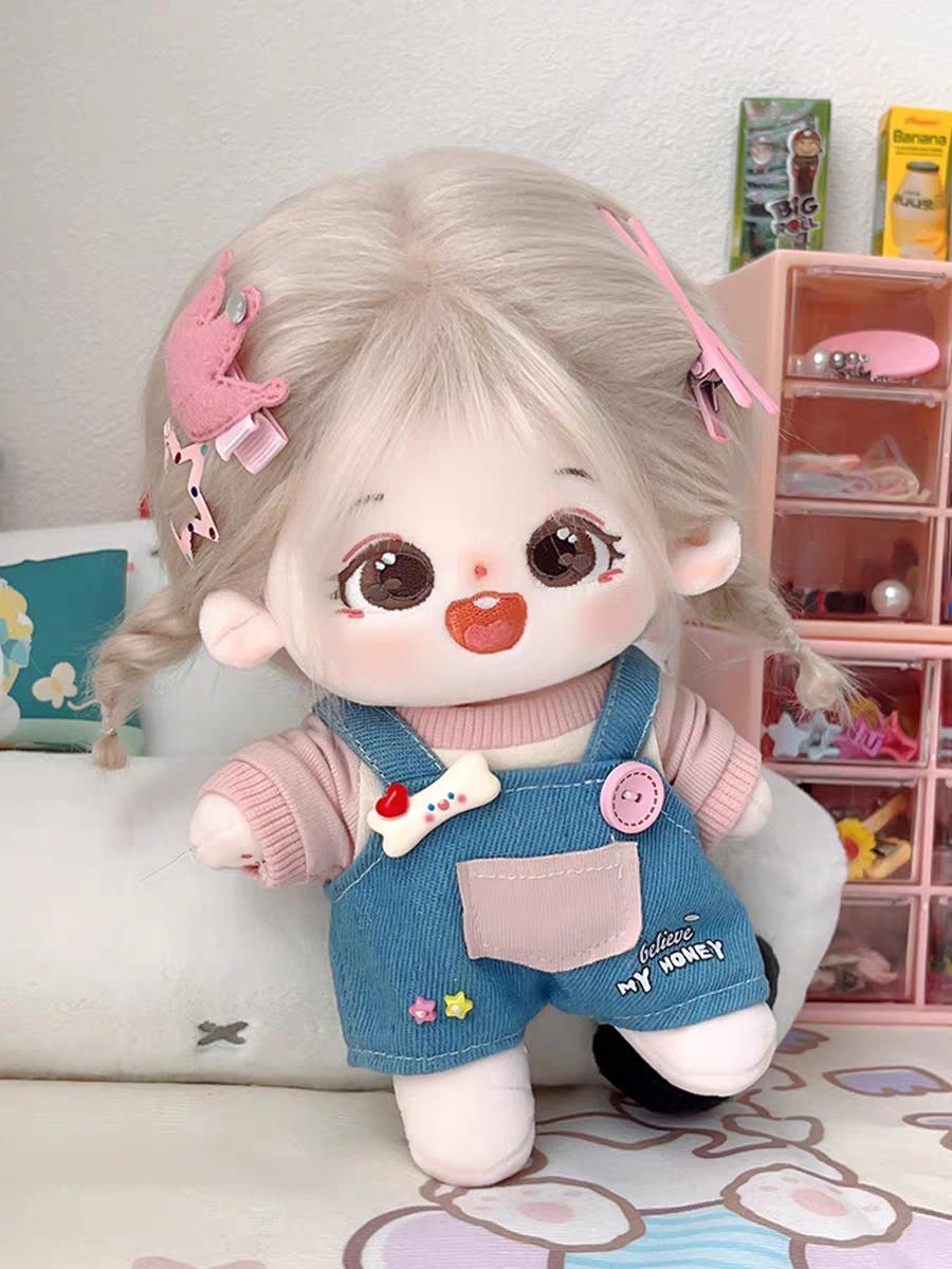 Girl doll dressed cutely👧🏻