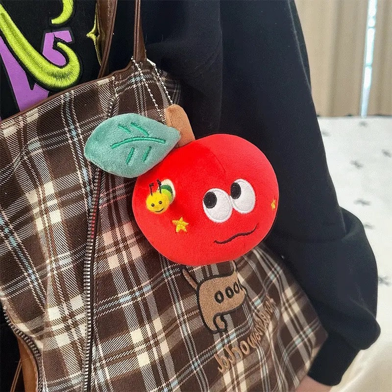 Apple keychain. 🍎🐛