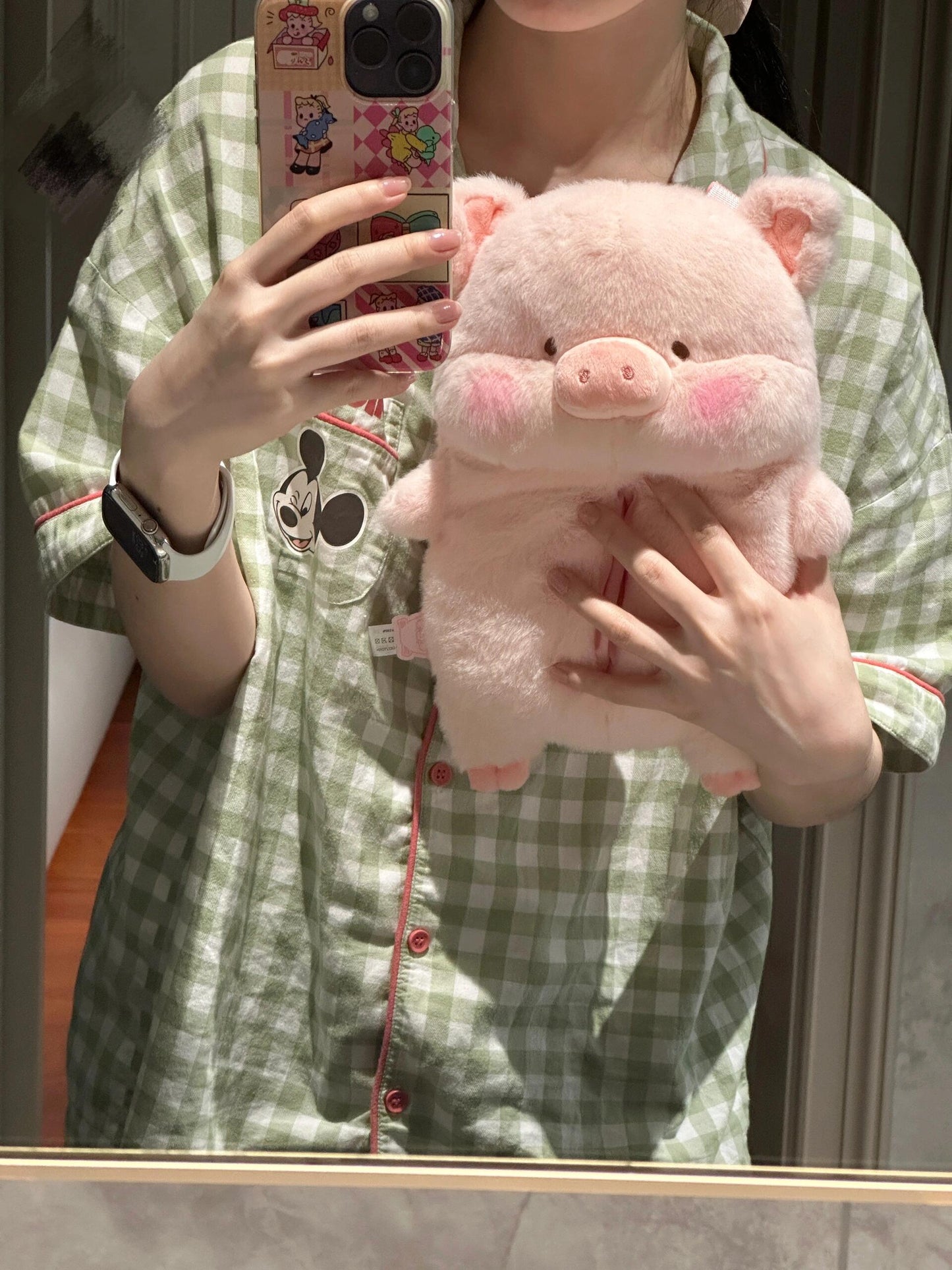 Pig doll with tissue