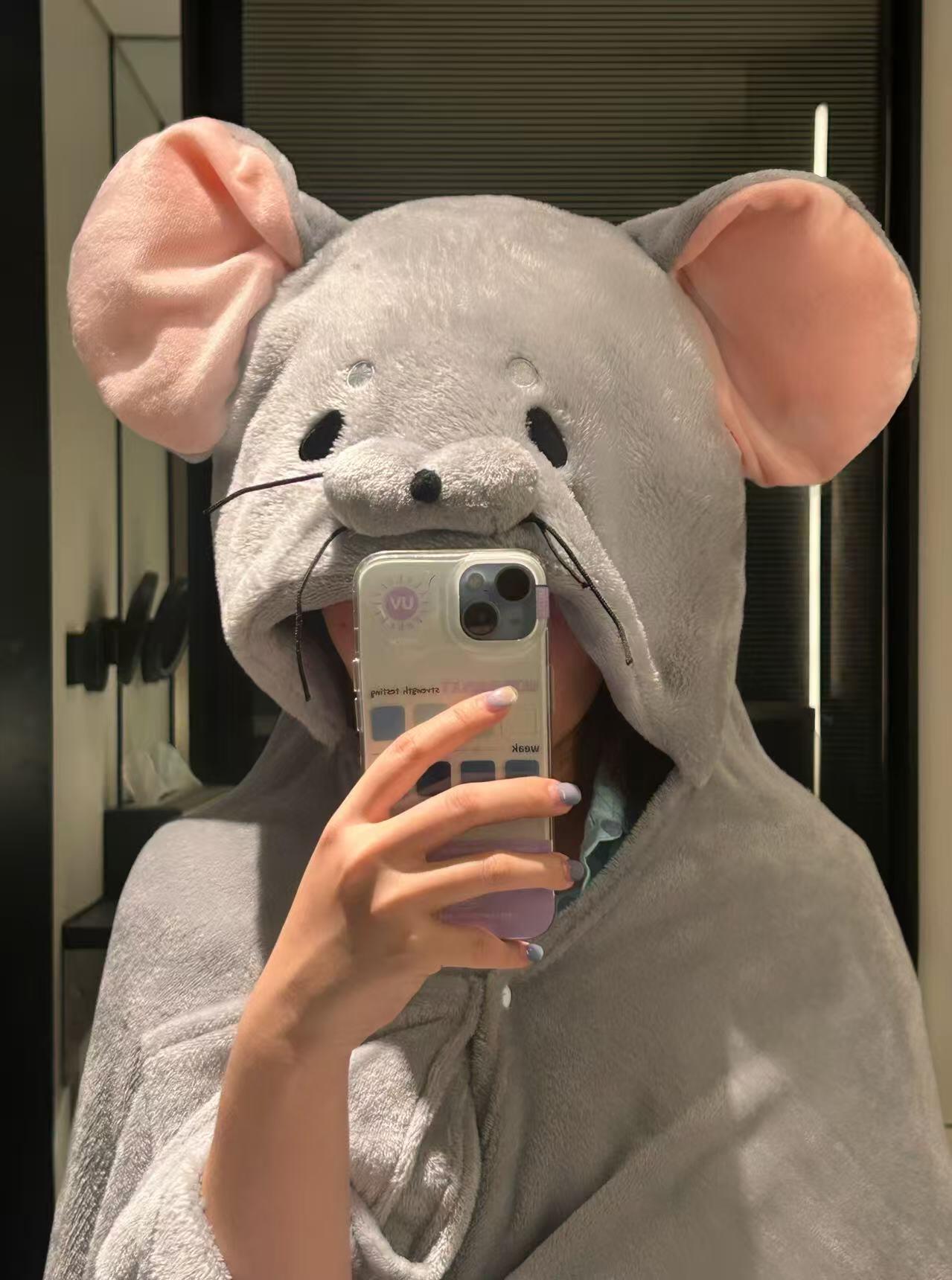 [Pre-Order] Mouse Hooded Cloak🐭